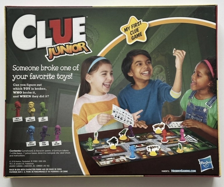 Clue Junior 英語版ボードゲームのパッケージ裏面。ゲーム盤やキャラクターコマを使った遊び方イメージ。